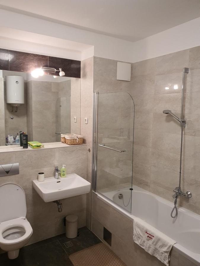 Adela Apartments 3 Morska Vila Split Eksteriør bilde